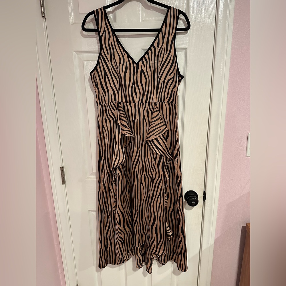 Lulus medium dress